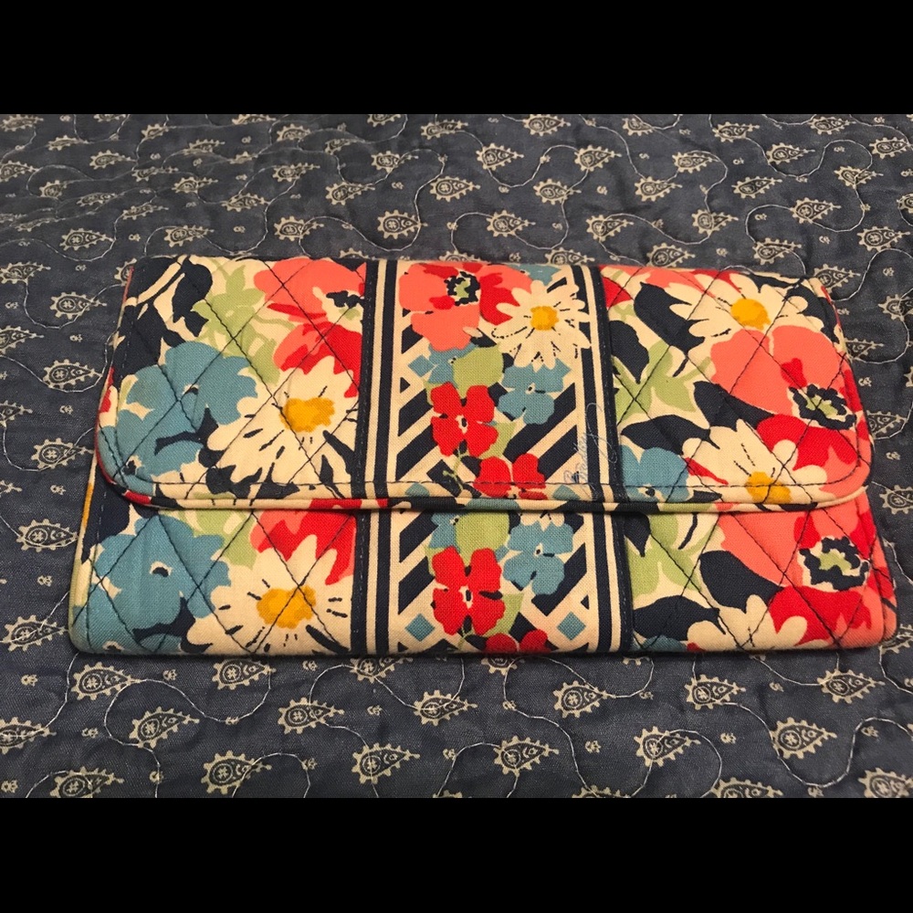 Vera Bradley wallet